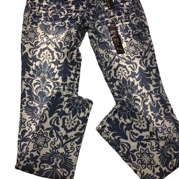 sacred virtue 9R juniors damask print jeans New with tags - Picture 5 of 6